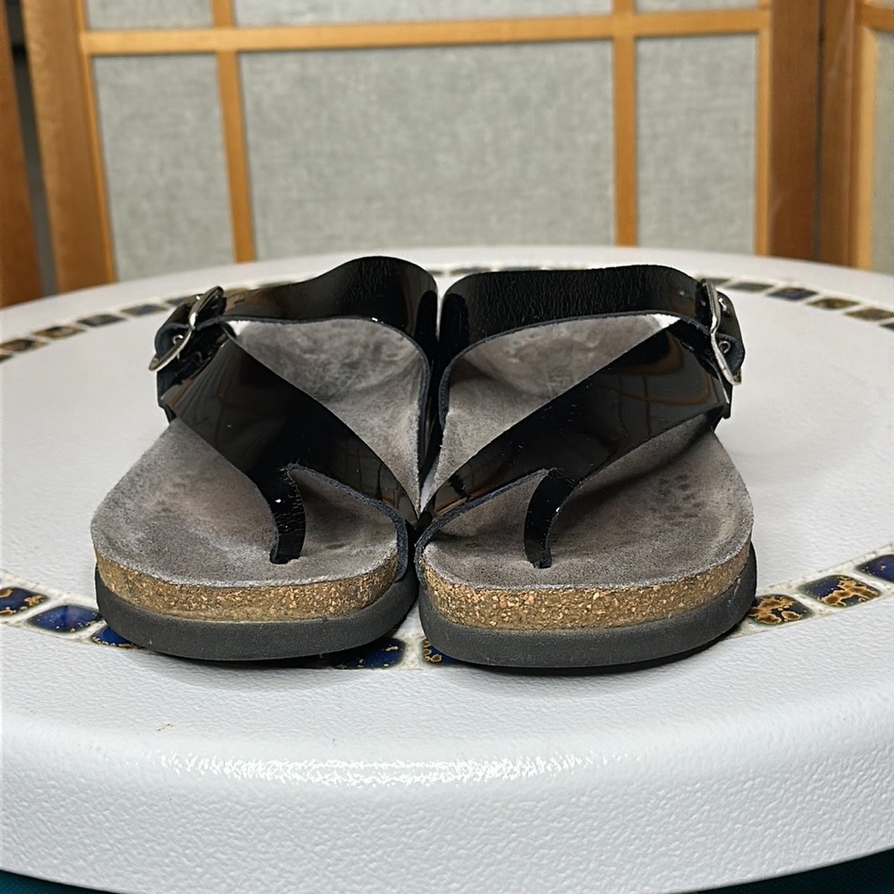 Helen Toe Post Black Ladies Mephisto Sandals made in France size 37 US 7 - Picture 2 of 16